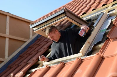 Pose de fenêtres de toit Velux à Loulay